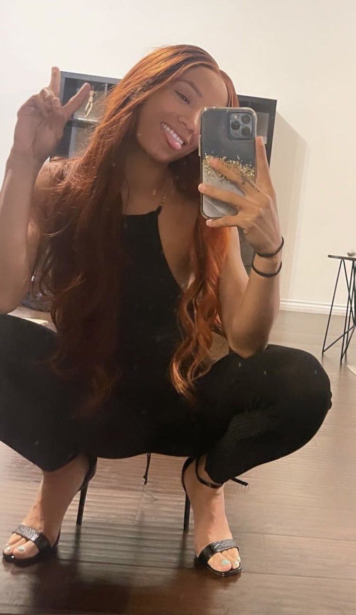 WWE:NSFW on Twitter: "SASHA BANKS 🍁 @MercedesVarnado"