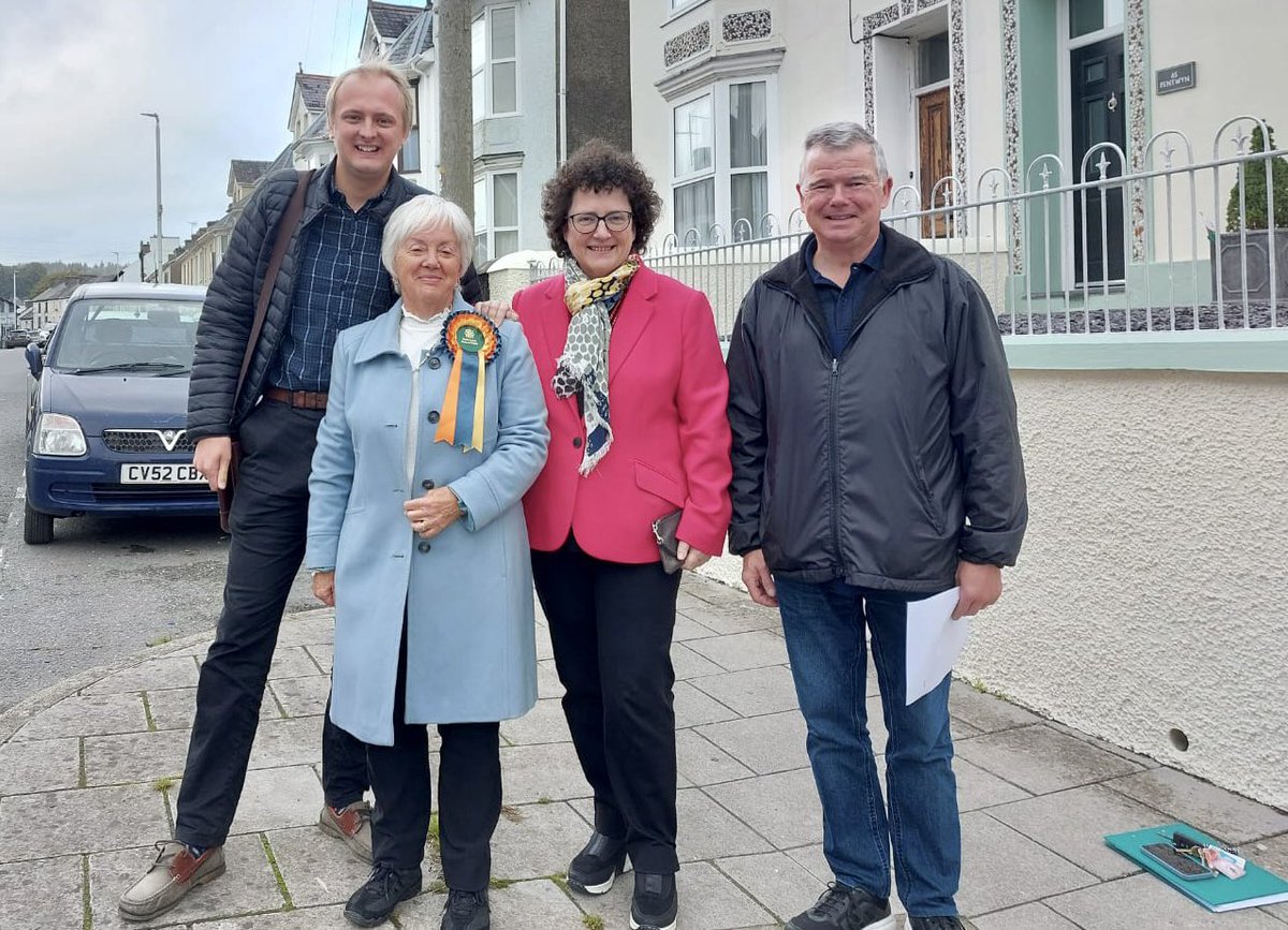 🗳️ Plaid Cymru GAIN from Labour in Lampeter by-election on Ceredigion County Council. 

Llongyfarchiadau to newly elected councillor Ann Bowen Morgan and the <a href="/PlaidCeredigion/">Plaid Cymru - Ceredigion</a> team! 🏴󠁧󠁢󠁷󠁬󠁳󠁿