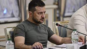 Zelenski insta a la OTAN a lanzar un "ataque preventivo" contra Rusia

Desde el Kremlin indicaron que las declaraciones de Zelenski no son más que un "llamamiento a iniciar una guerra mundial de consecuencias imprevisibles y monstruosas".
#2022PuebloVictorioso 
#Nicaragua