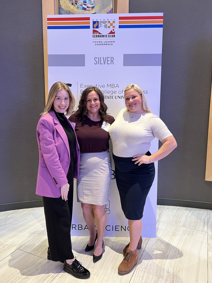 Stratacomm's tweet photo. The #DECYLC program was packed with networking opportunities, too! We learn and grow through others, and there was no storage of professional development today. #TeamStratacomm https://t.co/IZWgcz1yKn