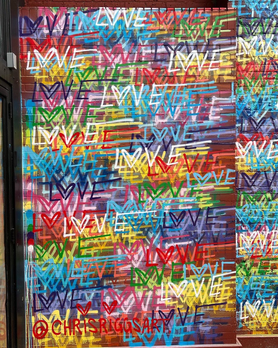 RiggsArt's tweet photo. Great time painting Love murals at the #OrchardStreethotel. Love and Peace in NYC! #ChrisRiggs #streetart #graffitiart #orchardsthotel #newyork https://t.co/f3PnkTnQqo