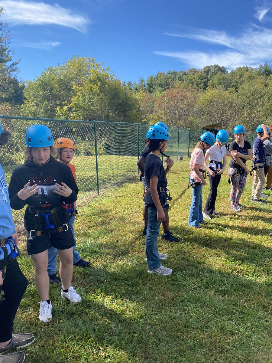 LeahHuttlinger's tweet photo. A great Mountain Alliance (at WHS) field trip with 7th grade!! I’m so proud of their growth and positivity! @GreenValley_828 @WataugaSchools #WeAreWatauga https://t.co/2yHbLKuiqv