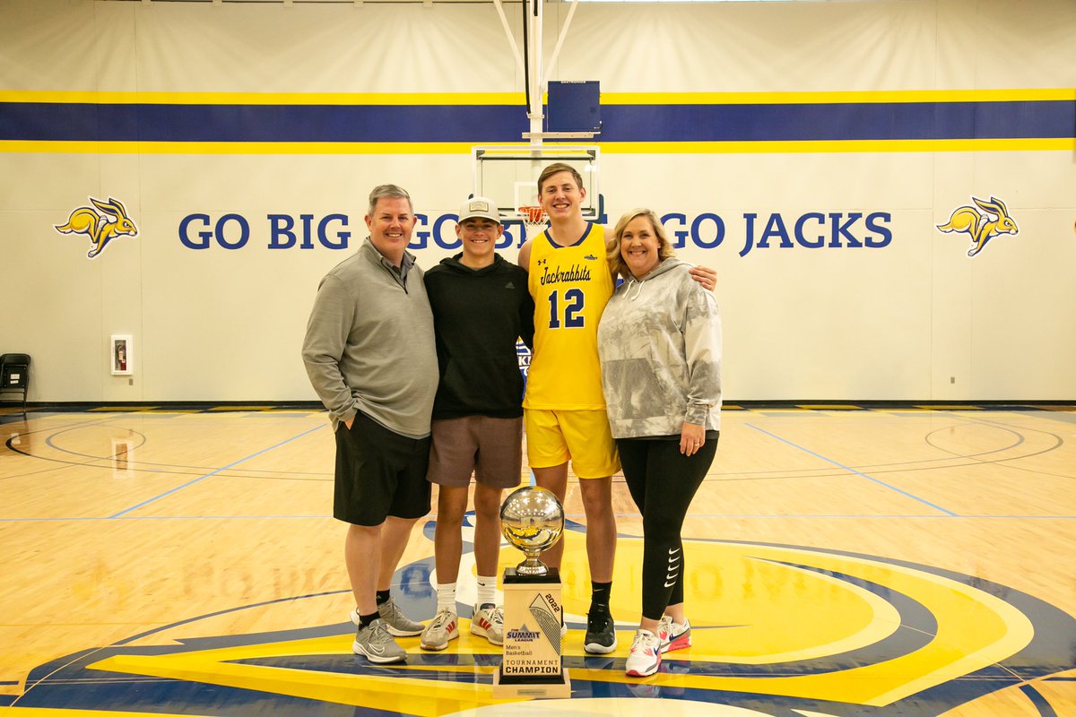 Kyle Pock (@kylepock) on Twitter photo Thank you @CoachHendoSDSU, the whole <a href="/GoJacksMBB/">Jackrabbit Men’s Basketball</a> staff, and the players for a great official visit!!!🟦🟨 Thank you @CoachHendoSDSU, the whole <a href="/GoJacksMBB/">Jackrabbit Men’s Basketball</a> staff, and the players for a great official visit!!!🟦🟨