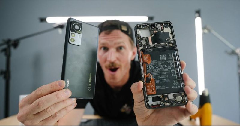 Xiaomi's tweet photo. Thank you for dedicating your first teardown to #Xiaomi12TPro and sharing your thoughts on the camera system, Caleb! 🧡

Next time maybe @ZacksJerryRig can share a tutorial to save the phone.😏

#Xiaomi12TSeries #MakeMomentsMega