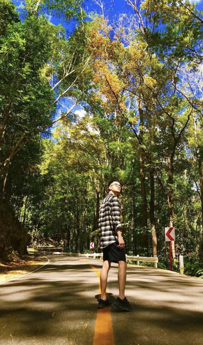 Aster91793's tweet photo. Will definitely go back to Cebu #SumilonIsland #ChocolateHills #ManMadeForest https://t.co/vaQ5TGLGjY