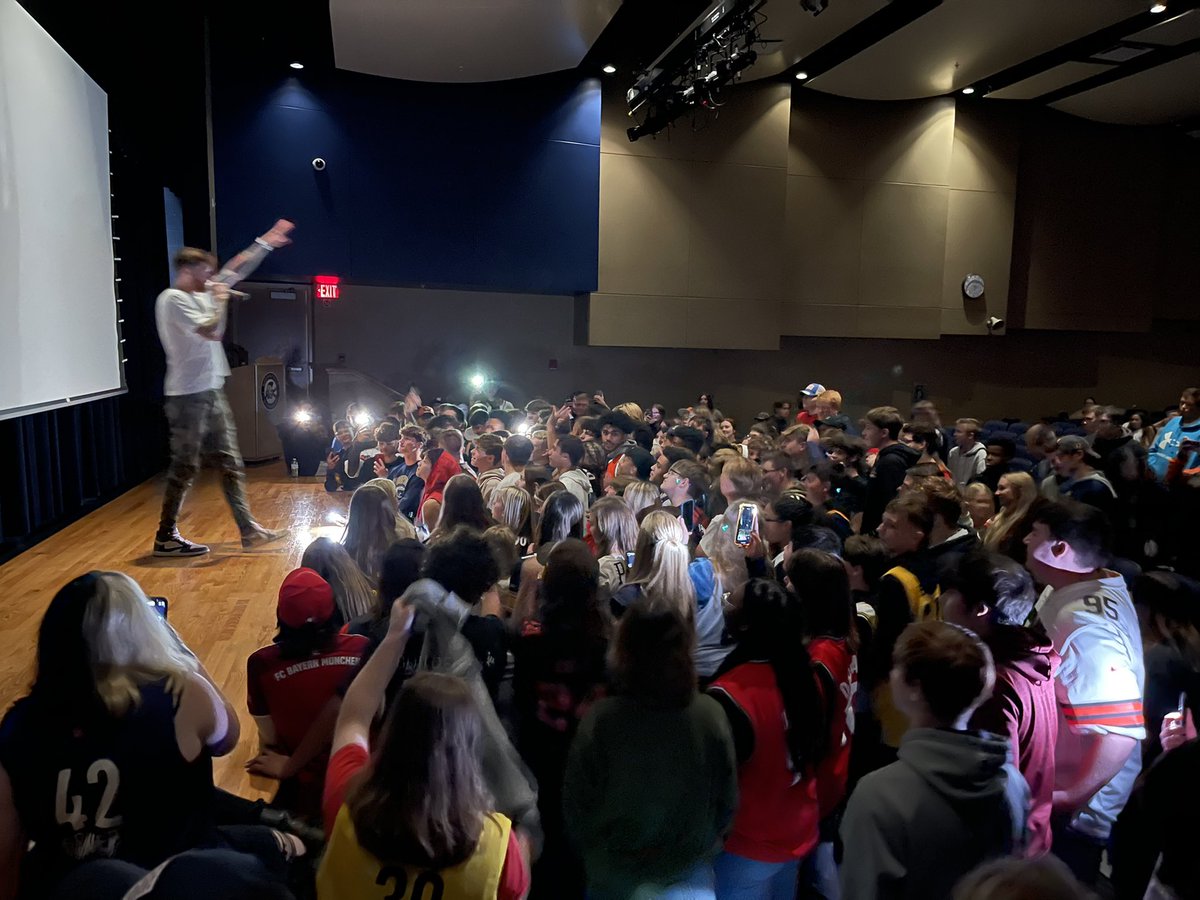 Megan Marino tweet media