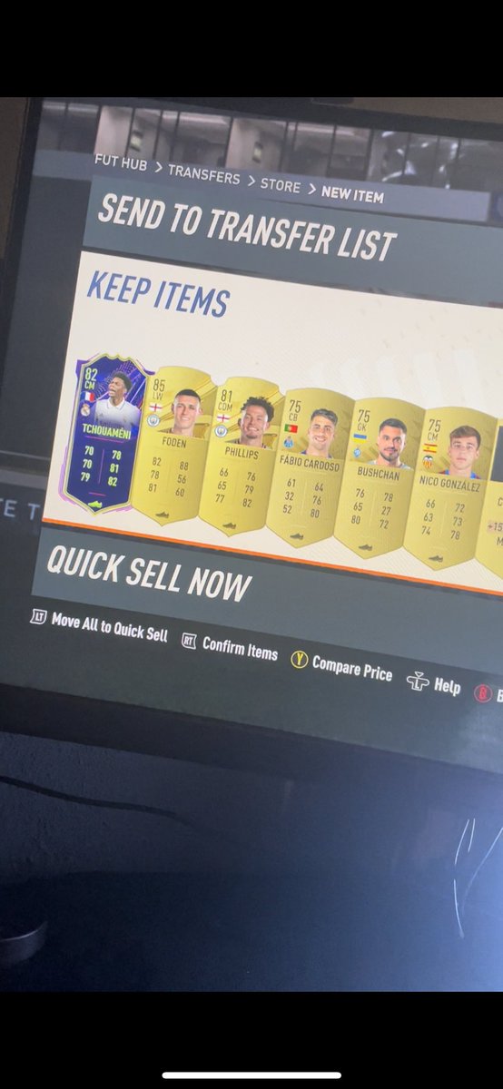BinkzV2's tweet photo. @the_pieface same pack 👀 https://t.co/UbIAJ6B19w