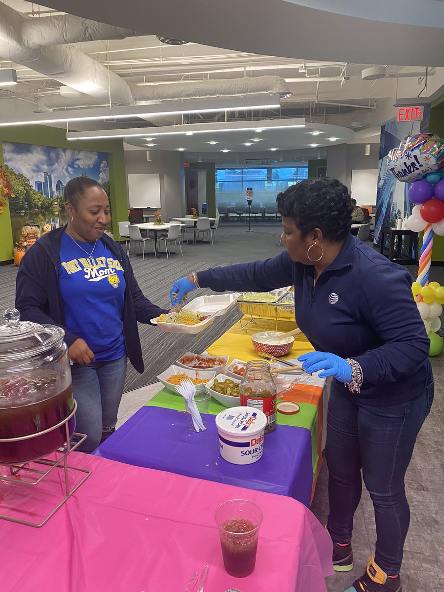 ATL_BB_22's tweet photo. #nachoaverage #atlready #teamcurry @IamTeeBenyard @GarciaBeProud @CamilleCurry01 #gwr #garciaculture #growthwithrespect https://t.co/F7olPzA4NH