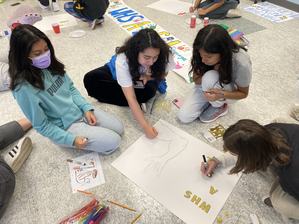 ASL_WHS's tweet photo. The @westfield_hs ASL Club was hard at work today making Homecoming Parade banners and posters! @westfieldaslhs https://t.co/OE1sI4t0QC
