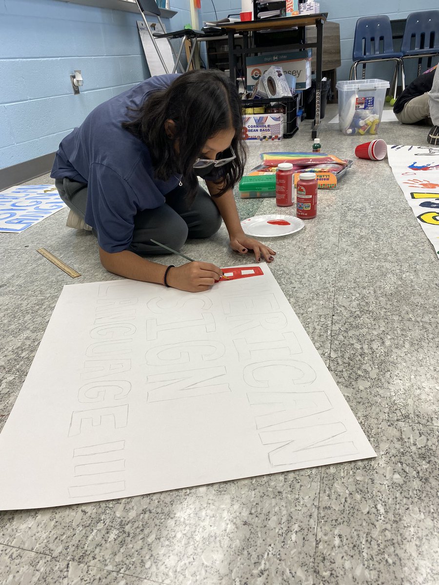 The <a href="/westfield_hs/">Westfield High School</a> ASL Club was hard at work today making Homecoming Parade banners and posters! <a href="/westfieldaslhs/">ASL Honor Society</a>