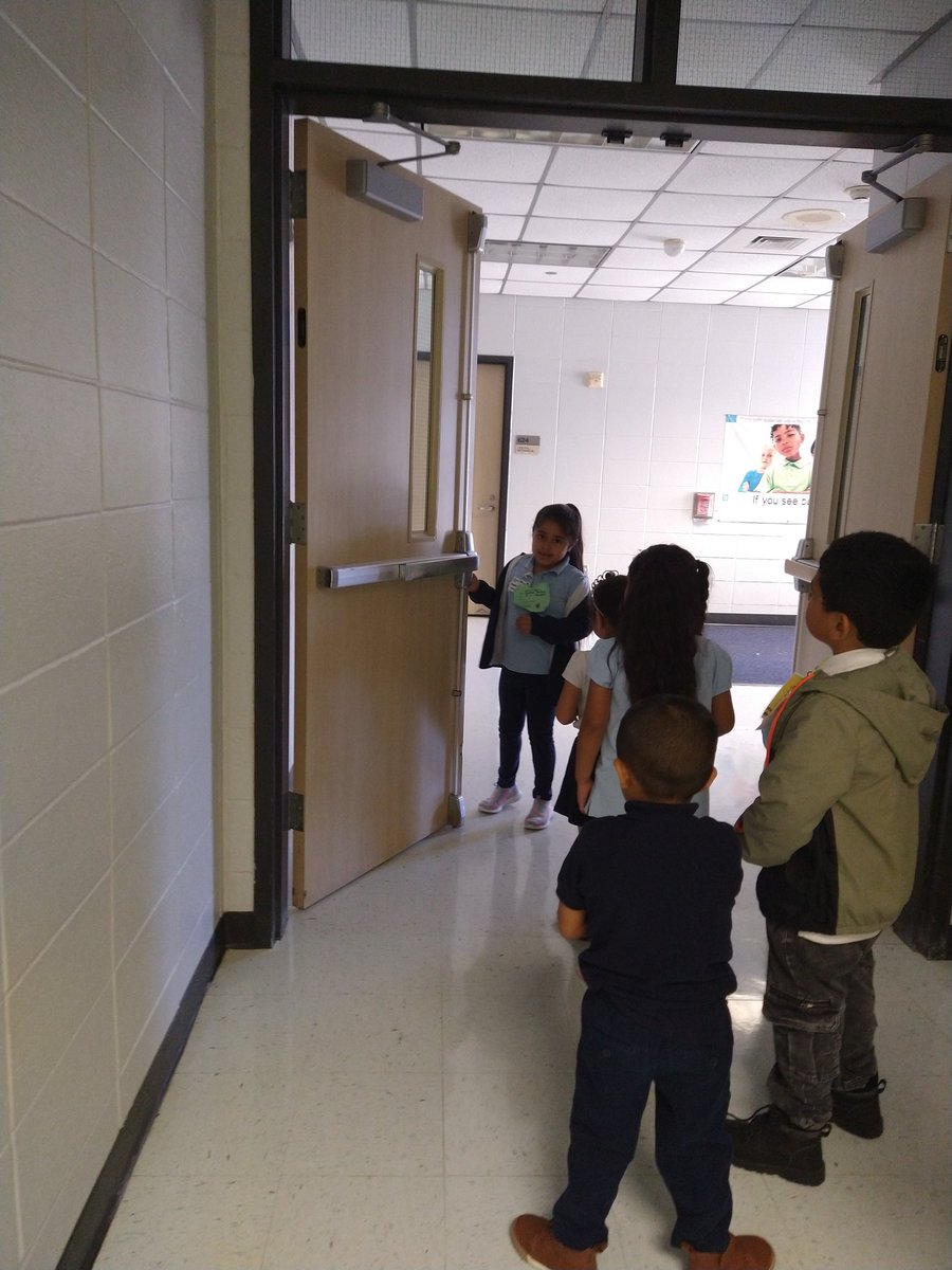 Mrs. Estrada tweet media