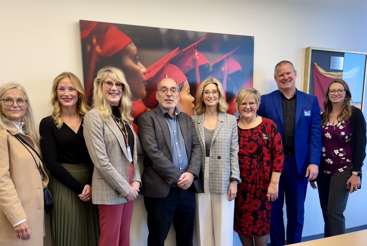 _CLCampbell's tweet photo. Our team @NorQuest was pleased to meet with Daniel Baril, Chair of the Governing Board of the @UNESCO Institute for Lifelong Learning, and @CityofEdmonton reps during his trip to announce #Edmonton as #Canada’s first UNESCO learning city. https://t.co/s6lpcUgIbf