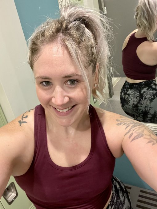 Crushed that gym work out today https://t.co/htpNKFB567