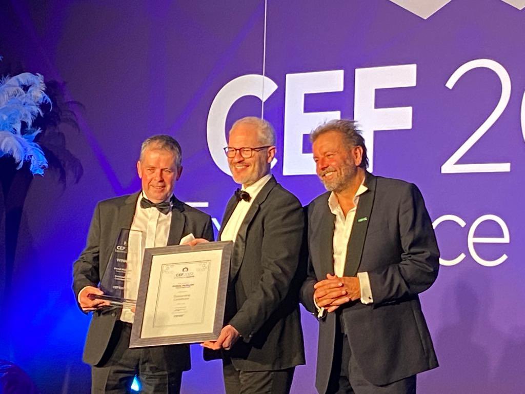 Check me out. Pure gorgeous. 👀

Well done to Donal McGloin of Tracey Brothers on the Outstanding Contributor award the the <a href="/CEFNI1/">CEF</a> Awards this evening. Great evening. #CEFAwards22