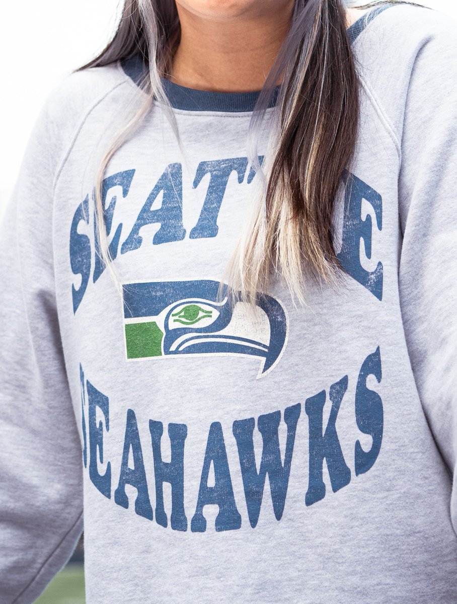 SeahawksProShop's tweet photo. Celebrate #throwbackthursday with this Women's Cropped Retro Seahawks gear. Shop now!
#SeahawksStyle x #GoHawks https://t.co/2J764FdfD1
