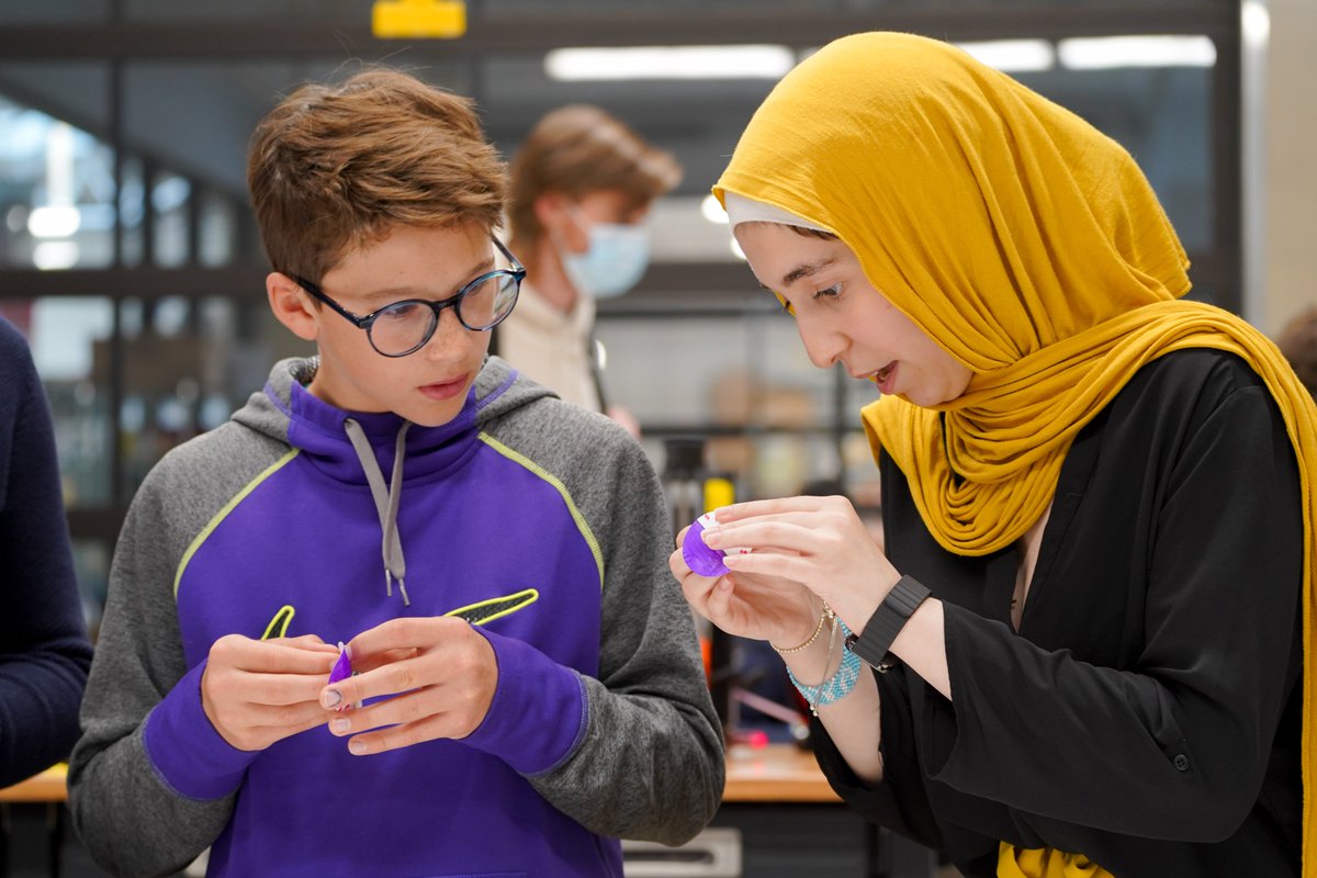“Design &amp; Create” was the first Maker Mania event hosted in our brand new maker space! Check out this article from Mamtaz and Aya, who mentored and guided students in those activities: pastfoundation.org/mentorship-at-…
