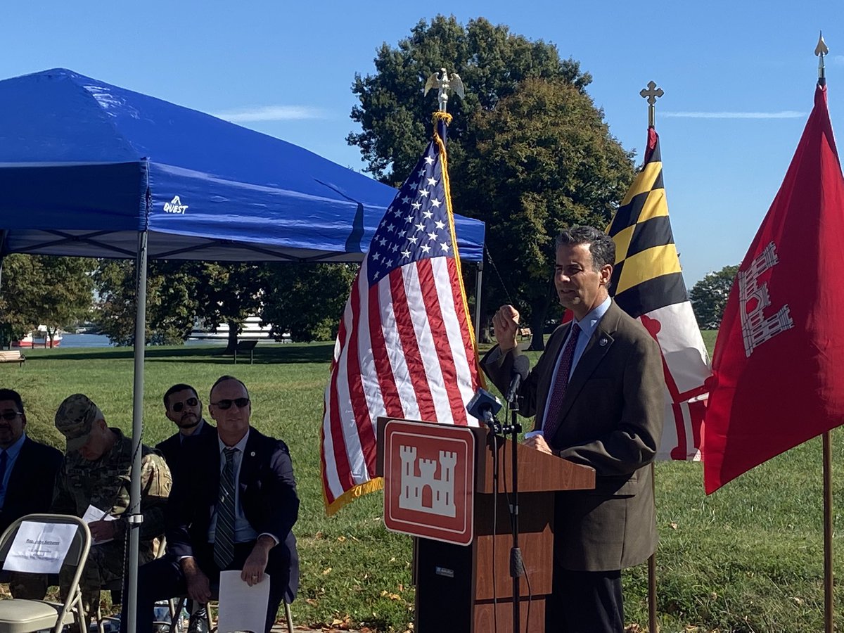 USACEBaltimore's tweet photo. “It's a good day for Maryland, a good day for our country and a good day for infrastructure.” - @RepSarbanes 

#MidBay #Infrastructure #Baltimore #Maryland #ChesapeakeBay https://t.co/5JSHMAF6I7