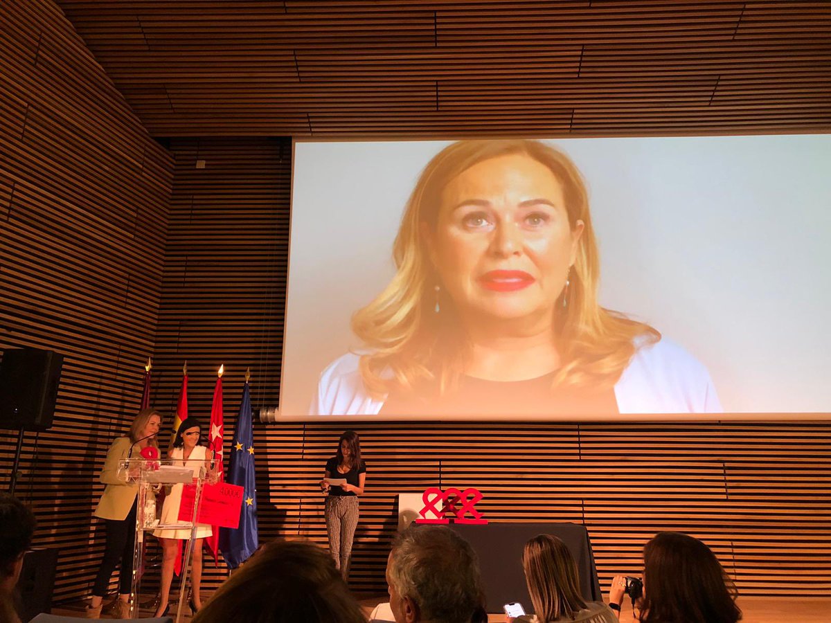 Esta noche ha sido la entrega de premios a emprendedoras del #AyuntamientoDeMadrid. Nuestra empresa BabyFriendlyCompanies.com ha ganado el Premio al mejor proyecto de Responsabilidad Social Corporativa (#RSC).