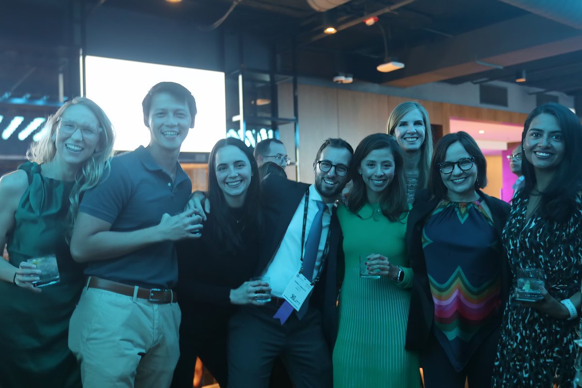 latinouseye's tweet photo. Thank you to everyone who joined us for our official kick-off event during @aao_ophth! We are incredibly excited to grow this community for the benefit of all Latin ophthalmologists and our patients. Thank you to our sponsors for their generous support! 
¡Nos vemos pronto! https://t.co/EpnuteKyue