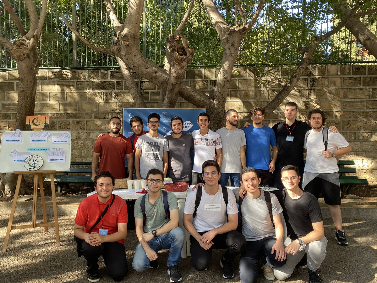 Insight Club AUB tweet media