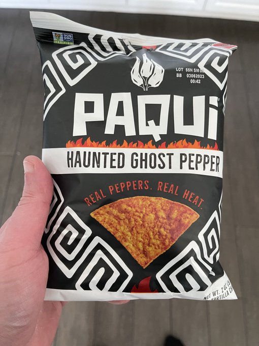 Watch Towelliee's leaked NSFW photo on TwXstars