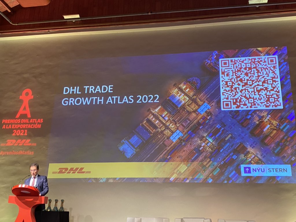 Esta tarde desde <a href="/CEOE_ES/">CEOE</a> estamos en los #premiosdhlatlas enhorabuena a todos los premiados