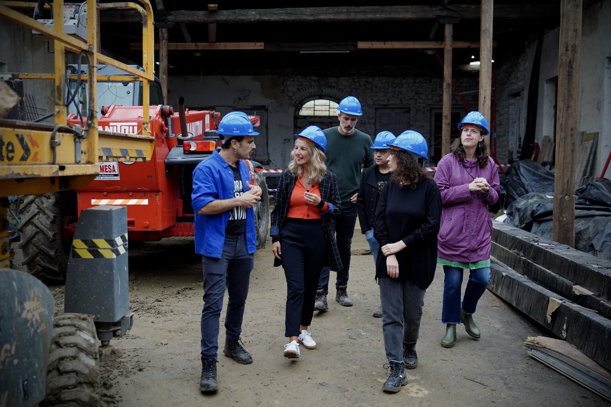 He tenido la suerte de conocer en Asturies La Benéfica de Piloña, un proyecto impulsado por @RodrigoCuevasG para reconvertir este espacio abandonado en un centro cultural. Un ejemplo inspirador que combina la Cultura con el desarrollo local y nuevas oportunidades en el rural 🥰