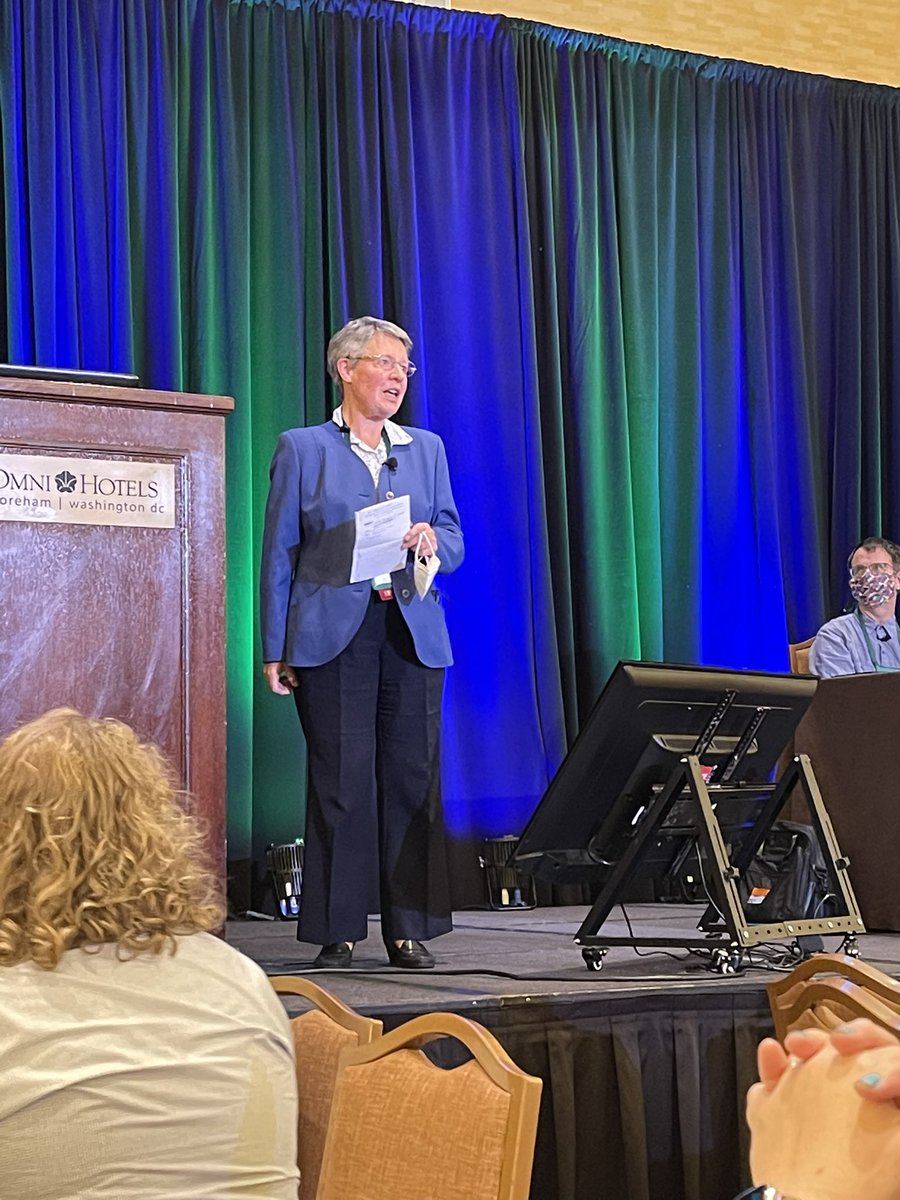 Beth Cunningham tweet media