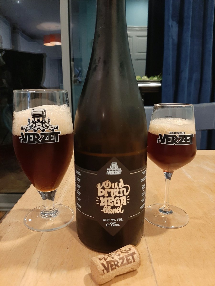 PaulDaviesKew's tweet photo. Oud Bruin fest kicks off tomorrow.  Time for a Megablend #oudbruinfest @BrouwersVerzet @visitflanders #mixedfermentation https://t.co/JO3HyjDhtM