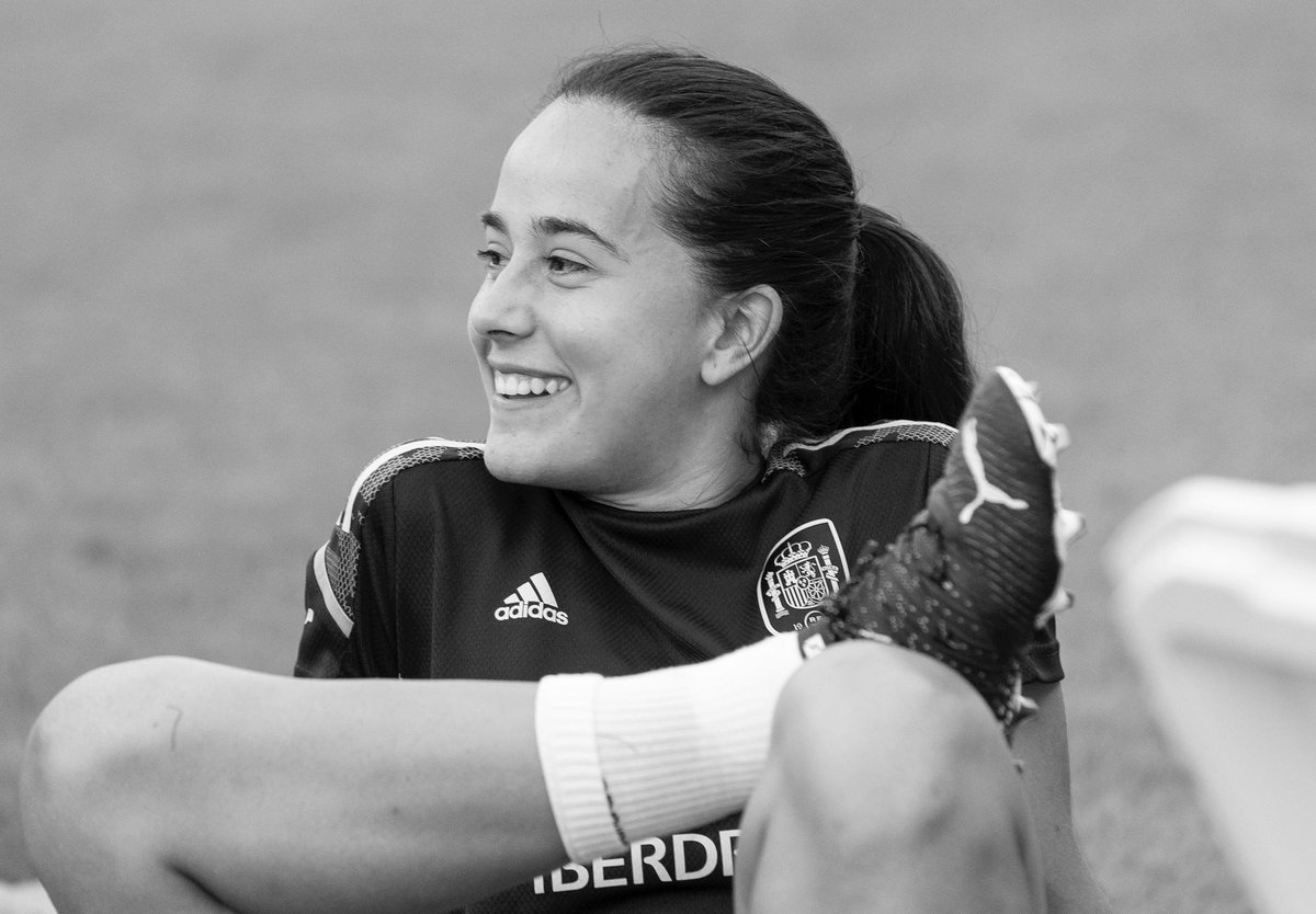 SEFutbolFem's tweet photo. 💔 𝗣𝗢𝗥 𝗙𝗔𝗩𝗢𝗥.

#JugarLucharYGanar https://t.co/znOv2ODGvT
