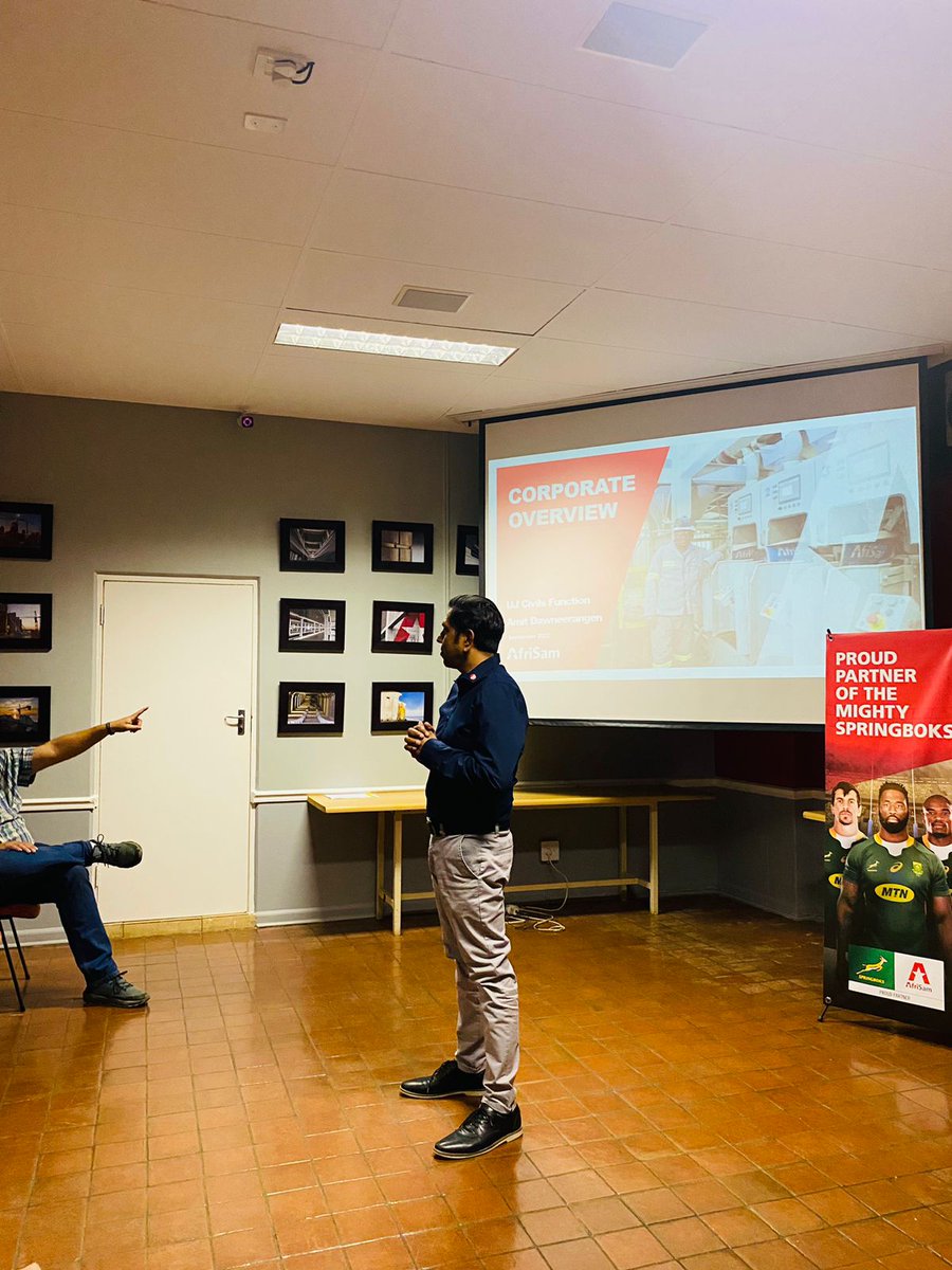 UJCivil's tweet photo. Last week we hosted #AfriSam at our #AfriSam Engineering club to talk about all things cemet and concrete https://t.co/gFeo262upr