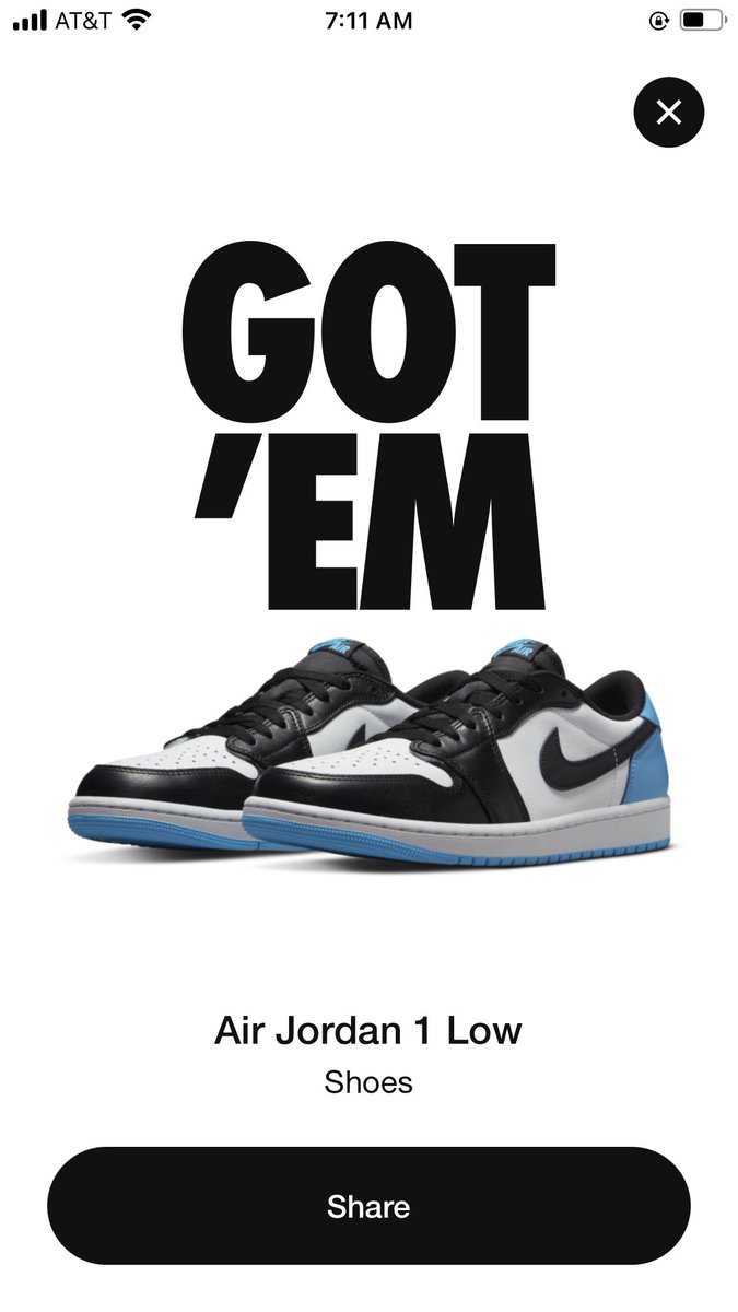 ManuelTAlcantar's tweet photo. After two years of trying I finally got a pair from the snkrs  app https://t.co/ABFzE7eqkx