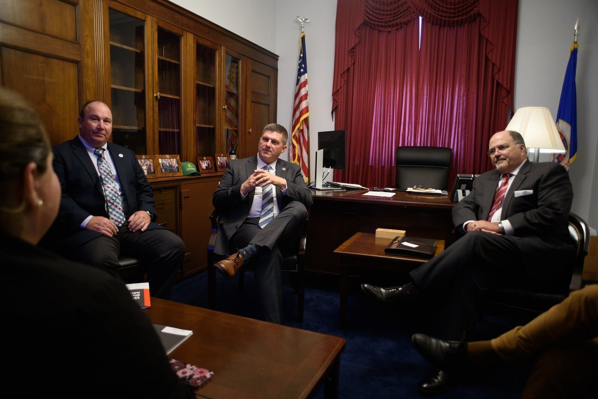 AEMAdvocacy's tweet photo. We had a great meeting with the recently-elected @repfinstad during our #AEMFlyIn and discussed how we can work together to move pro-manufacturing policies through Congress to protect #Minnesota's 85,500+ equipment manufacturing jobs! We look forward to working with you! https://t.co/a1WnYhQBEx