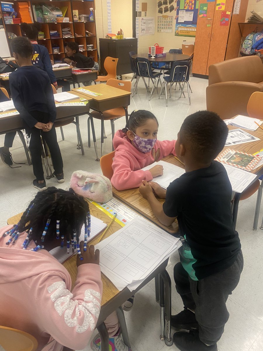 MsCBronner's tweet photo. Omgggg it was a great sight seeing students collaborate and explain their reasoning in their new groups. #mathletes #scholars #newgroups @TeachSingleton Thanks for the group idea @AshleyRucker85 https://t.co/2XcAJcRNWx