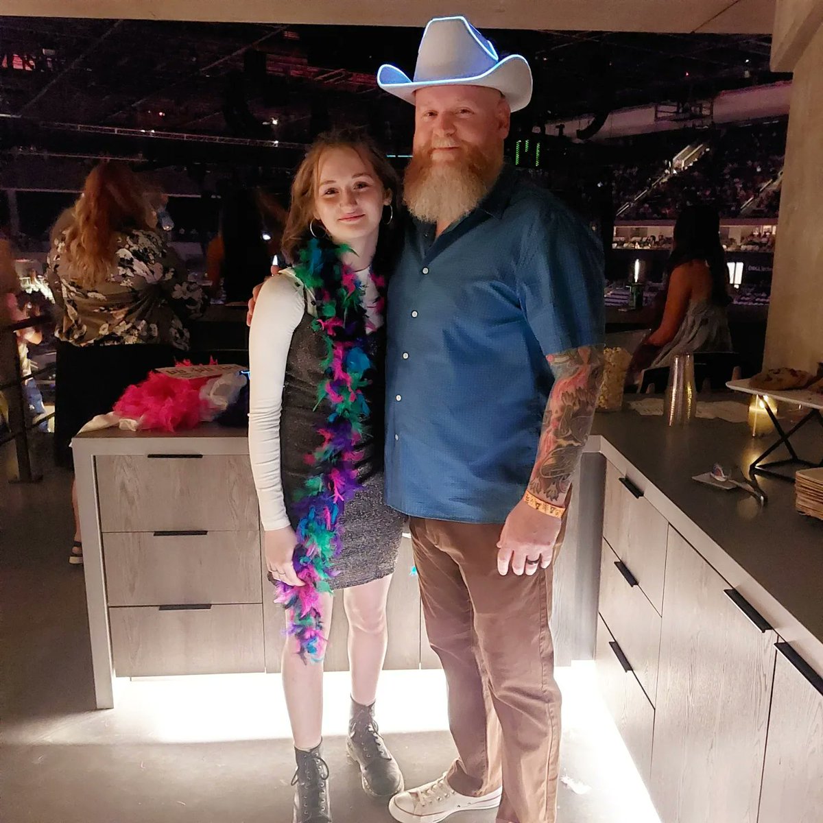 makayla_2027_tx's tweet photo. Harry Styles Love on Tour 2022!
@Harry_Styles was Amazing #HarryStylesLoveOnTour2022 
@MoodyCenterATX #itsasuitelife https://t.co/HH81RHqxjL
