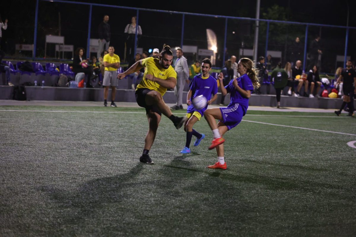 EUAmbME's tweet photo. Sport unites🤸‍♀️, inspires🤹‍♀️, and makes us stronger.💪 
Sports knows no borders!⛷️🏌‍♂️🏂🏄‍♂️🏊‍♀️⛹️‍♂️🚴‍♂️🤾‍♀️🤽‍♂️
Proud of my colleagues who participated in a football match between top 
🇲🇪 athletes and the diplomatic corps.⚽️
Join us in celebrating the power of sports!⚡️ #EUSportWeek in 🇲🇪. https://t.co/VaWrS9RPeC