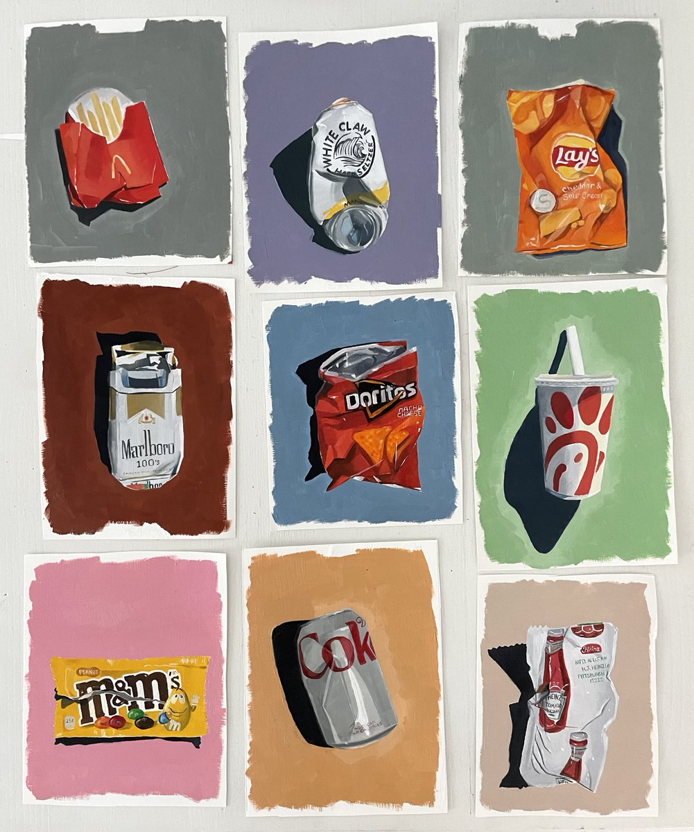 claire_salvo's tweet image. i painted some pieces of trash