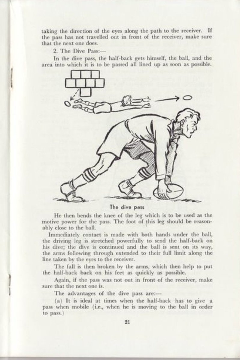 LeightonOConn09's tweet photo. @paulturnerrugby @Big_Tige The classic scrum half dive pass coaching manual. #getitaway https://t.co/Nai5XAYrM6