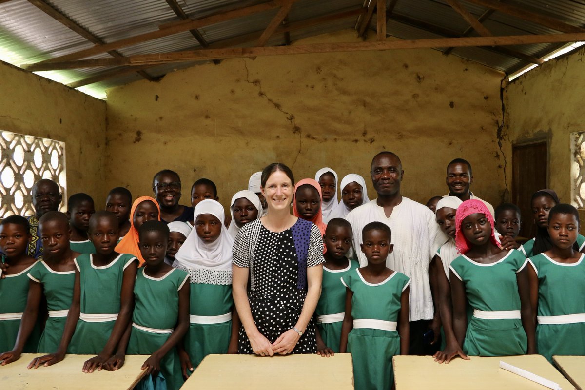 Fantastic to meet formerly out of school girls that <a href="/FCDOGEC/">Girls' Education Challenge</a> has supported to transition into school / learn vocational skills in Northern Region through the #UKAid STAGE project.
<a href="/moegovgh/">Ministry of Education Gh</a> , <a href="/Afrikids/">AfriKids</a>, <a href="/WorldEd/">World Education</a>