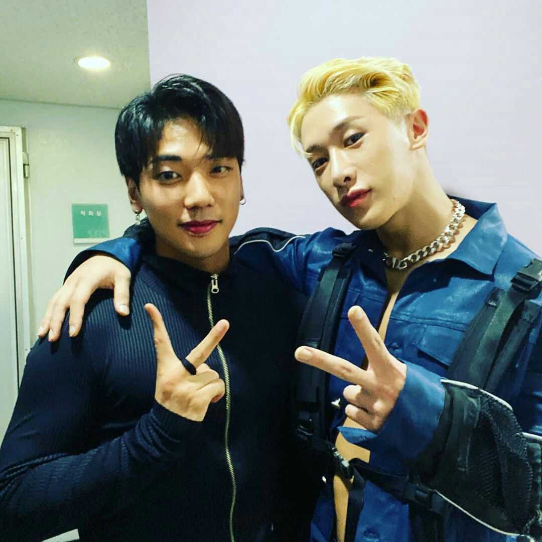 inosuke__mp3's tweet photo. Que nos dicen cast the #𝒉ob𝚐ō𝑏lin𖤐𝕤pǝll y que aparecemos en primera fila del debut que nos tiene como el perrito temblon! Todo esto es culpa de #𝕥he十𝚌ült que en sus filas tiene a puras muchachas guapas (ㅅ´ ˘ `)୧ ‧₊˚ ⋅ ☆ please give us the #𝚜𝖕o͞o𝑘y·結晶. 🍬🎃 https://t.co/4RuIjRhgEa