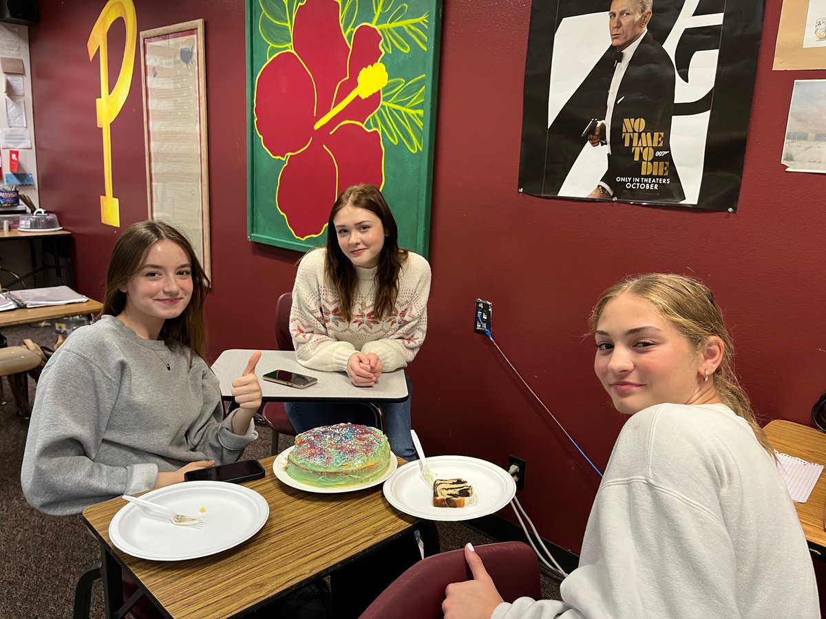 CM2BuMp's tweet photo. It’s FEDERALISM CAKE DAY
#marble=cooperative
#layer=dual
#APGOVROCKS https://t.co/MD5nduQSkq