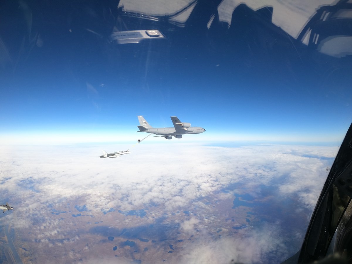 RCAFOperations's tweet photo. This week @RCAF_ARC members and CF-18s alongside our 🇺🇸 allies took part in #NobleDefender in Inuvik, N.W.T., an operation that validates #NORAD ability to defend North America against air threats. #WeHaveTheWatch @NORADCommand https://t.co/CdBMKFlfFS