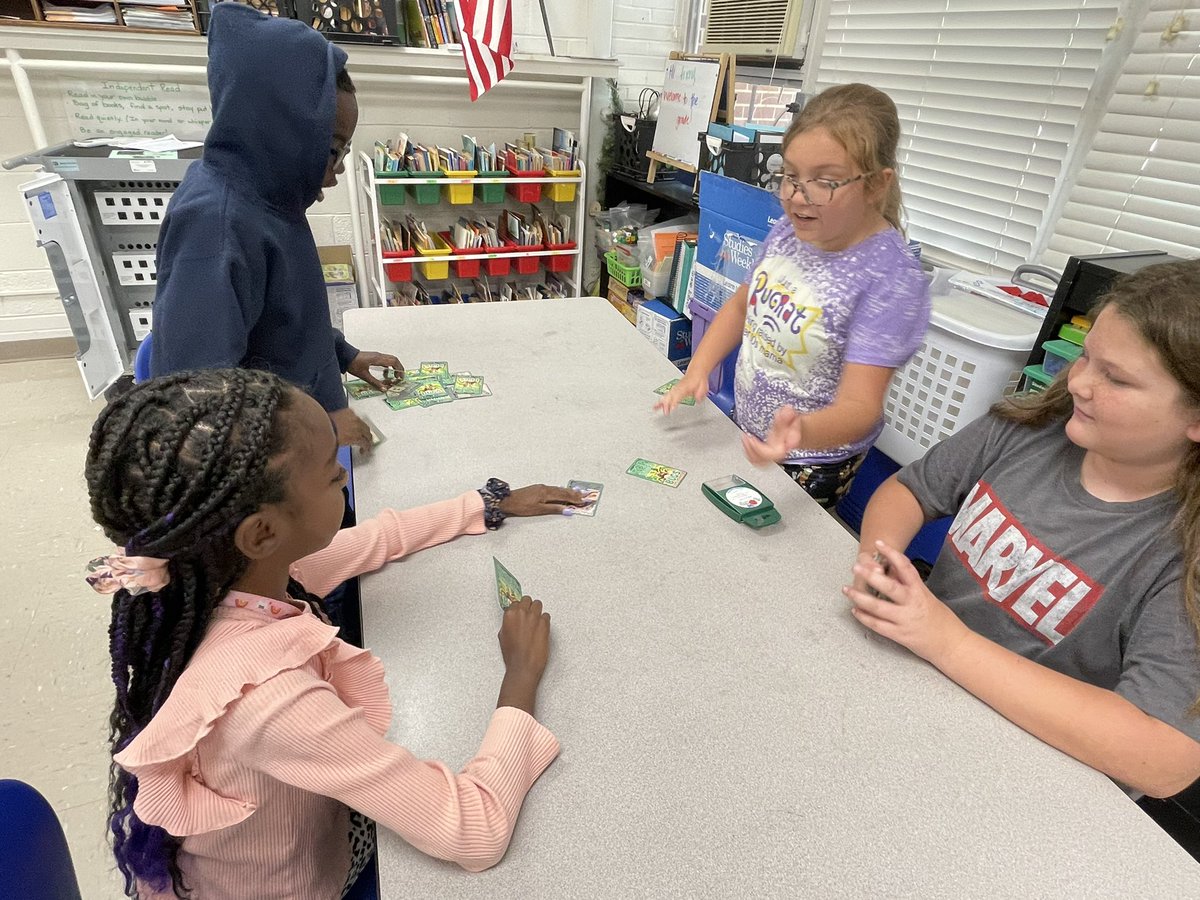 jsharbin1's tweet photo. Mrs. Ingram’s 4th graders enjoyed applying math skills during our #TopTrumps @Tryazon Classroom Party! #LearnPlayWin #EducationalGames @WatwoodElem #WatwoodWins https://t.co/BiXonoRqhQ