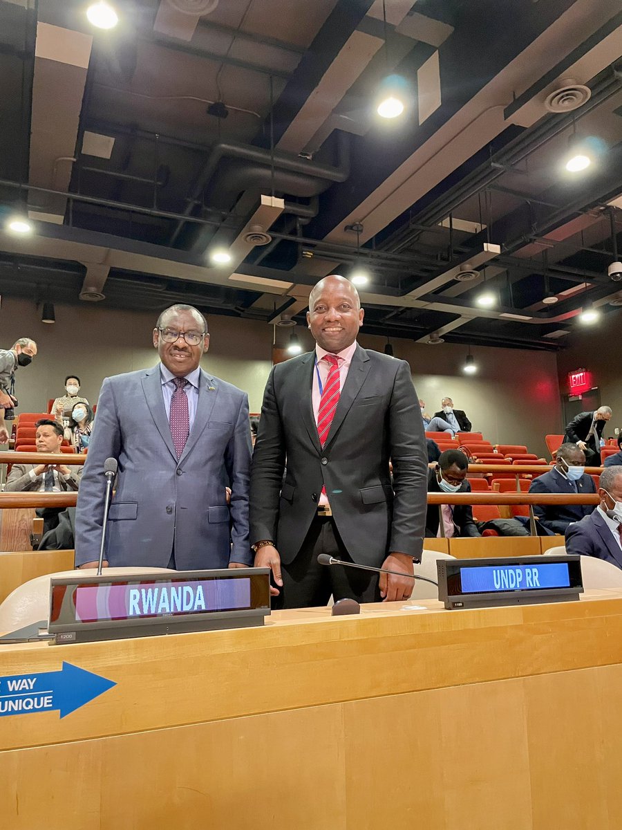 GomeraM's tweet photo. Happening Now! @UNDP Resident Reps interacting with @UN Member States, incl @RwandaUN. The future of humanity is premised on us working together, not giving in to setbacks, but doing what needs to be done today to deal with an uncertain future. #DevelopmentBargain https://t.co/xK92lFYzLt