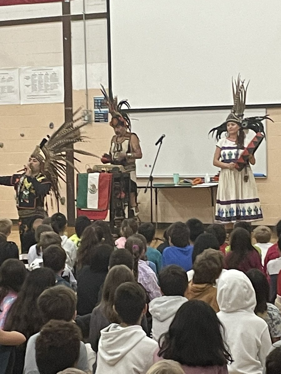 Kate Ellison tweet media