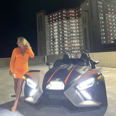 RayRose11's tweet image. #NewProfilePic