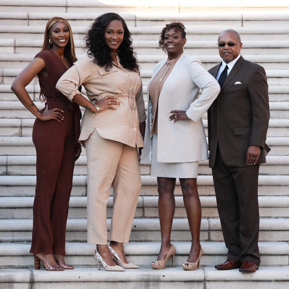 Happy #NationalCoachesDay to the best staff in the country. We are COOKIN’ up something special with this squad. #WarEagle