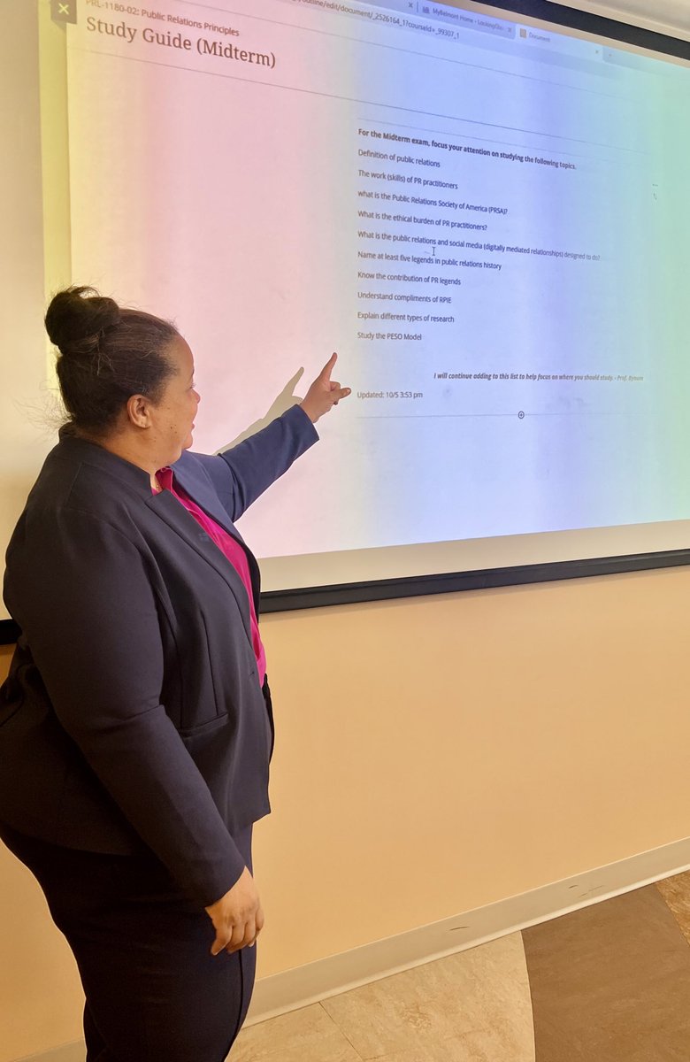 MacyDotNeal's tweet photo. when your professor looks stylish, you have a mini photo shoot during her lecture ๐ฌ perks of being a PR student! @tlpbynum #prbynum0223f https://t.co/UU10WFtGOl