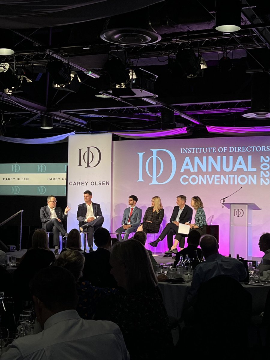 JennStrachan's tweet image. Great discussion ⁦@IoDGsy⁩ Annual Conference with IAM Advisory table. Good comments and discussion on political risk (v depressing) and climate and sustainability (importance of #esg pensions and climate discussions at board level).