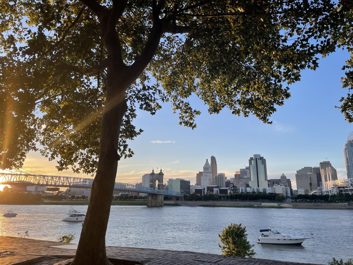 Bailee Kain (@bailee_kain) on Twitter photo Now that I’ve graduated, I’m excited to share I’m coming home to the Midwest to begin my postdoctoral position in <a href="/LeeGrimesLab/">Lee Grimes Lab</a> at <a href="/CincyChildrens/">Cincinnati Children's</a>. I’m thrilled to continue to grow as a scientist and work with another fantastic group of people! #postdoc #aml #hematopoiesis Now that I’ve graduated, I’m excited to share I’m coming home to the Midwest to begin my postdoctoral position in <a href="/LeeGrimesLab/">Lee Grimes Lab</a> at <a href="/CincyChildrens/">Cincinnati Children's</a>. I’m thrilled to continue to grow as a scientist and work with another fantastic group of people! #postdoc #aml #hematopoiesis